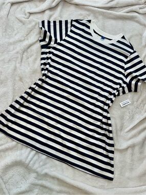 Old Navy Black & White Striped Tee Dress